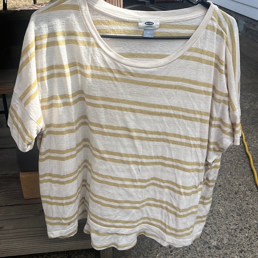 Cropped tee